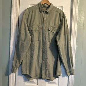 NWOT Banana Republic khaki Button Down Shirt Size L